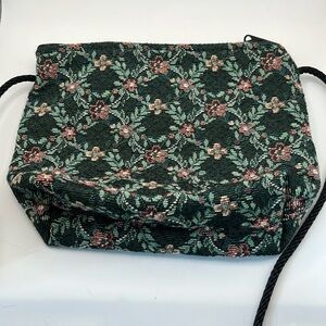 Cedar Key floral VTG crossbody